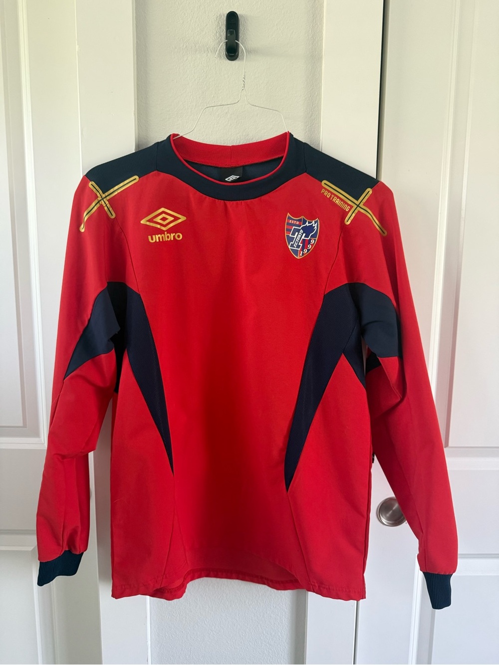 Umbro Red and Navy Long Sleeve Soccer Jersey with Gold Logos